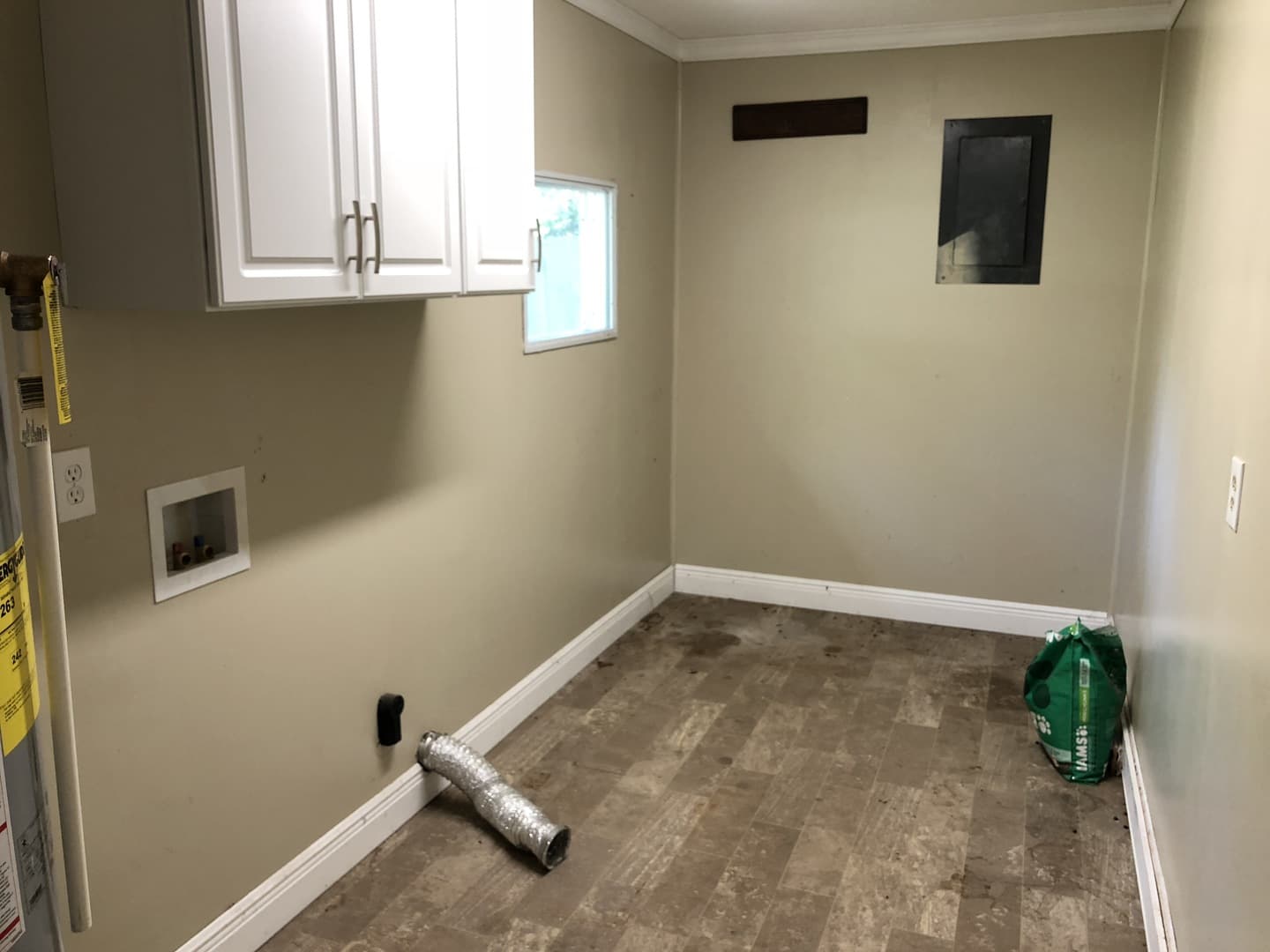 Madison House: 157 Mackey Dr
