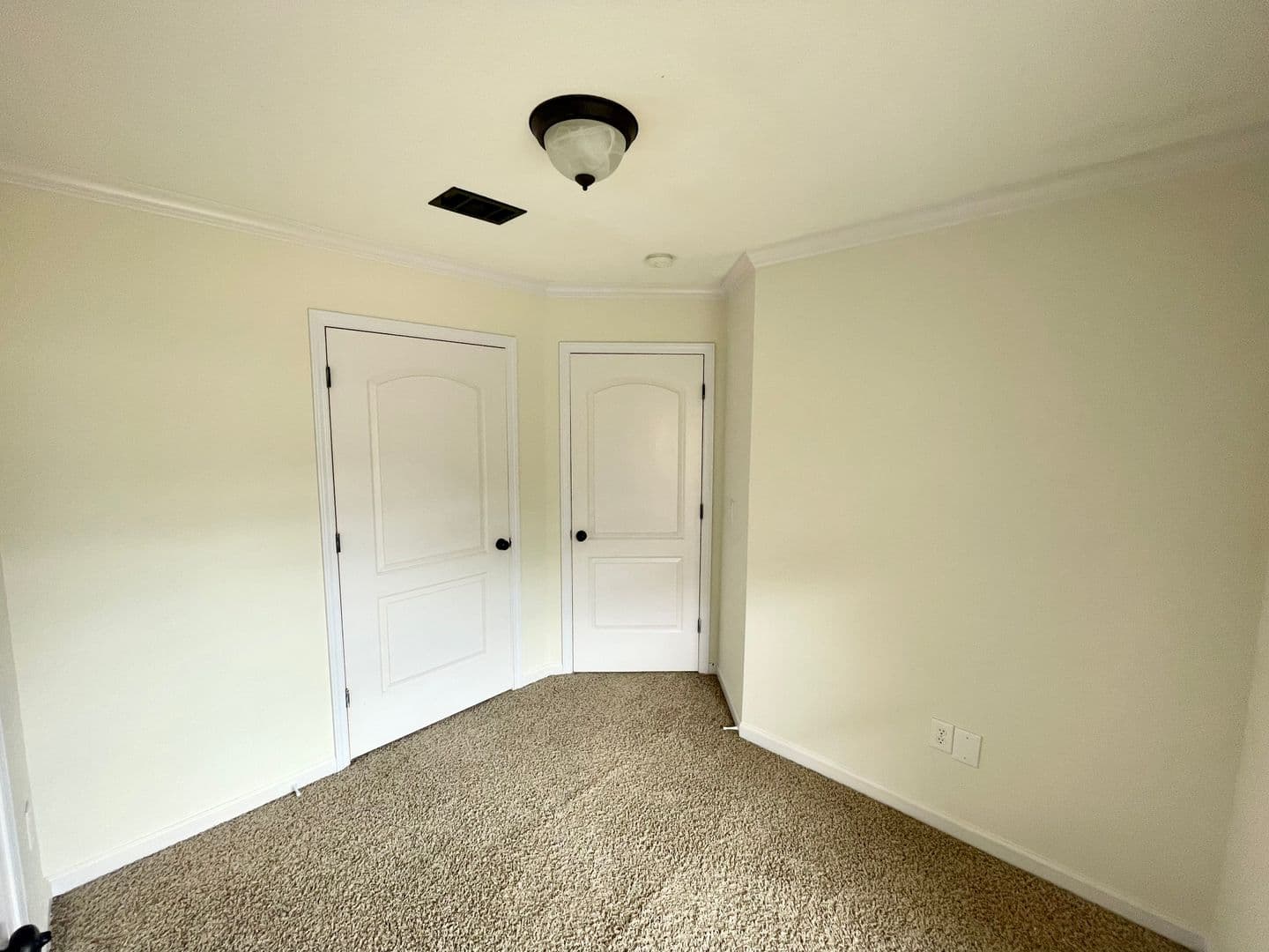 Canton House: 111 Stapleton Dr