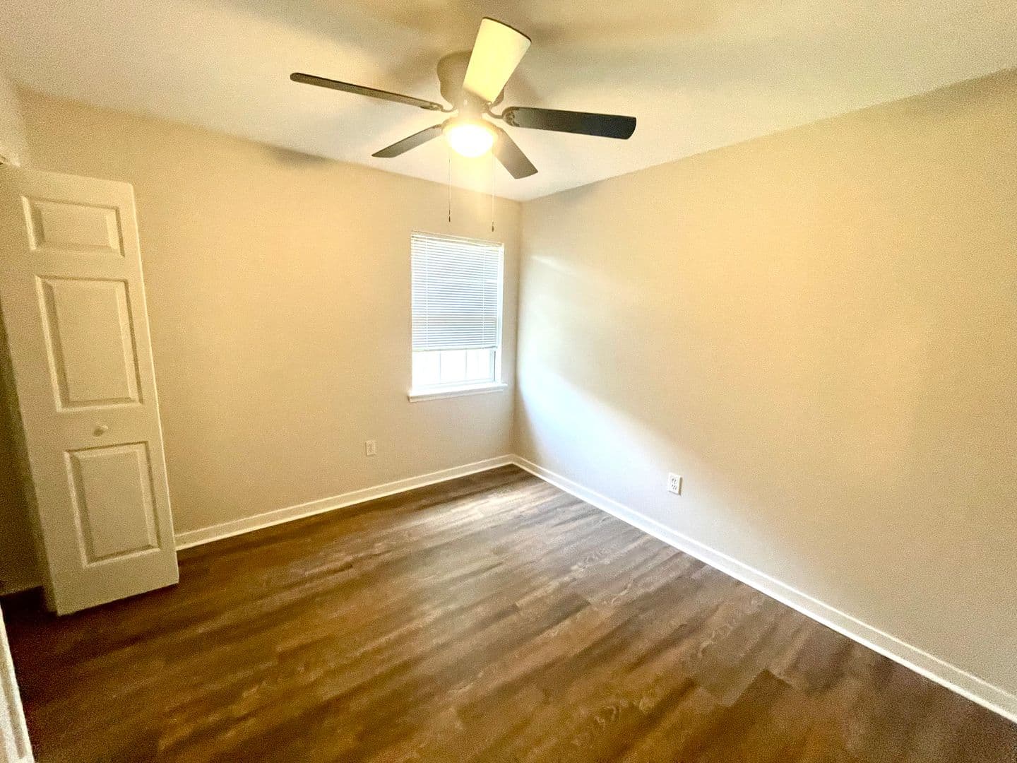 Brandon House: 1029 College South Cv