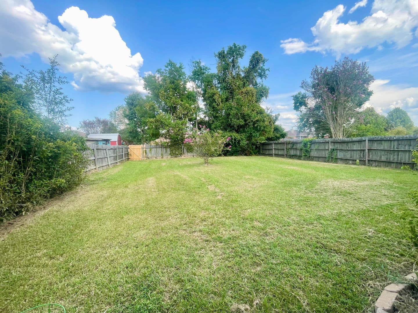 Pearl House: 242 Village Cv
