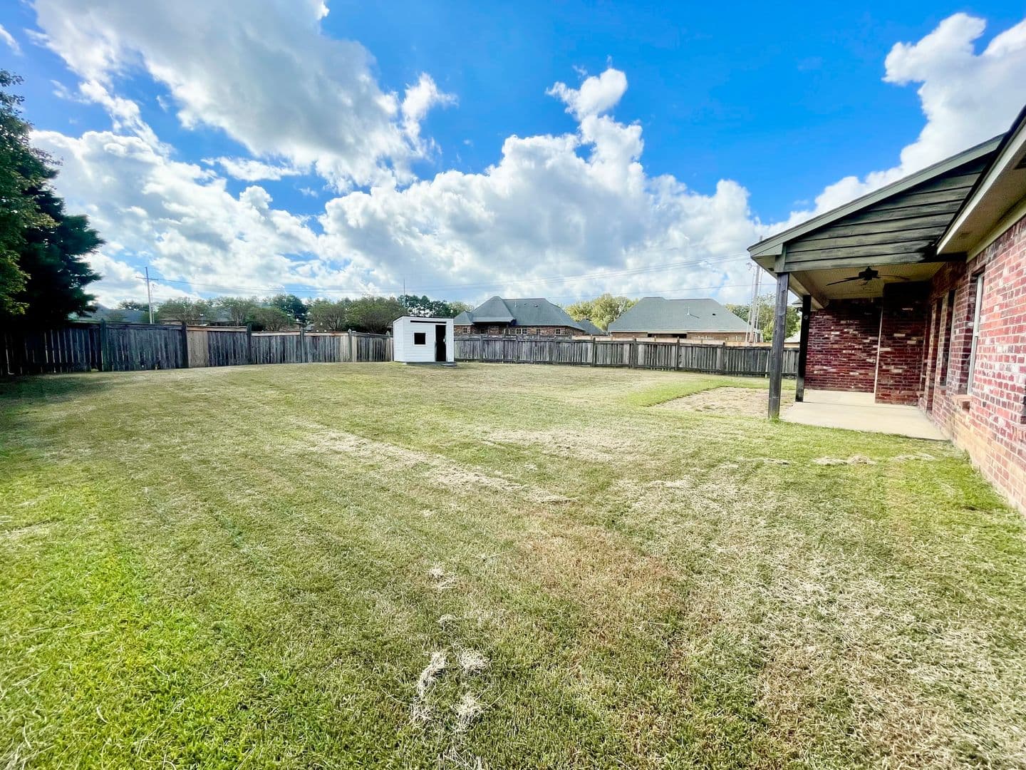 Canton House: 101 Bear Creek Ct
