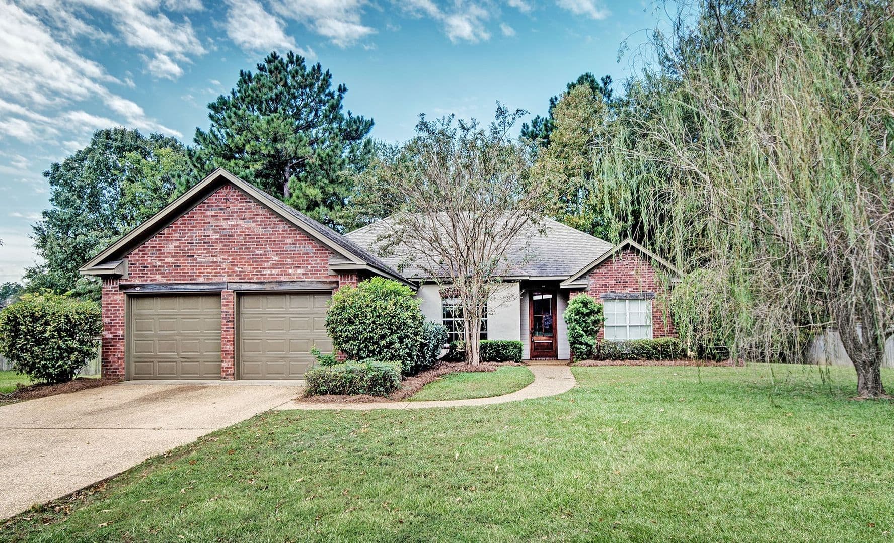 Canton House: 123 Cedar Green Dr