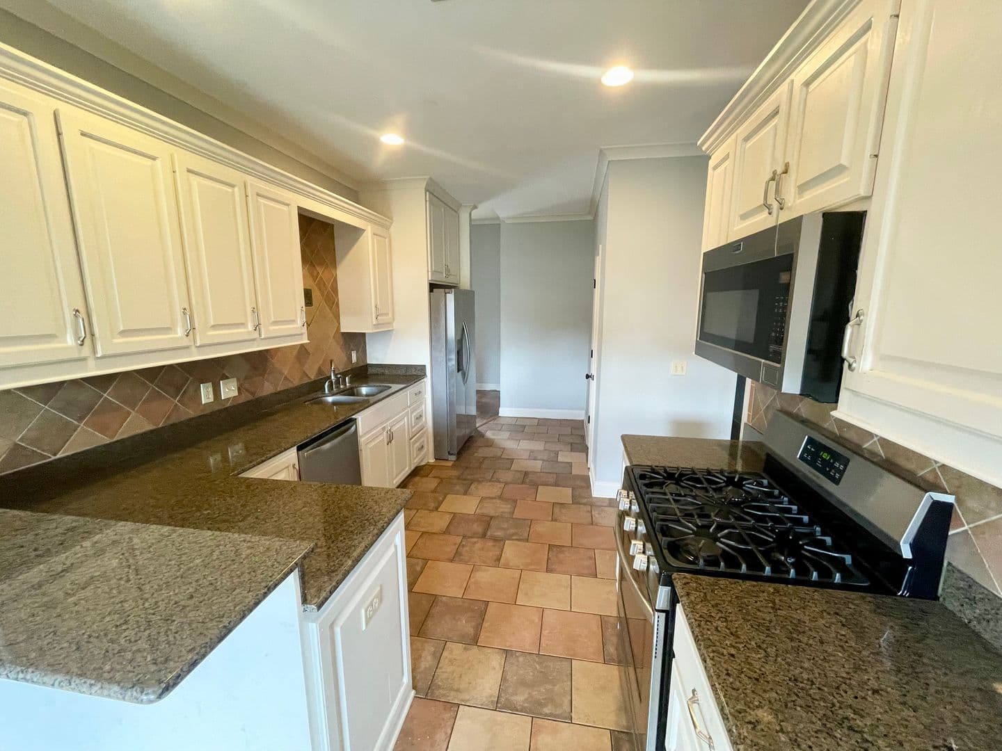 Canton House: 101 Bear Creek Ct