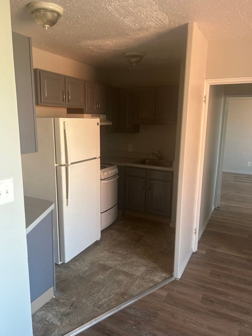 HARTFORD Apartment: 600 ASYLUM AVE