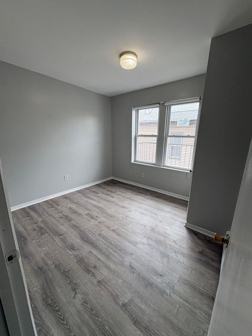 PASSAIC Apartment: 3 LUCILLE PLACE
