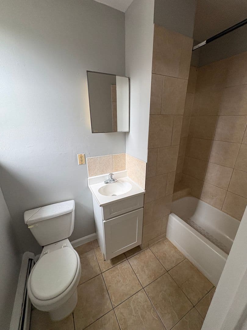 PATERSON Apartment: 130-132 N THIRD STREET