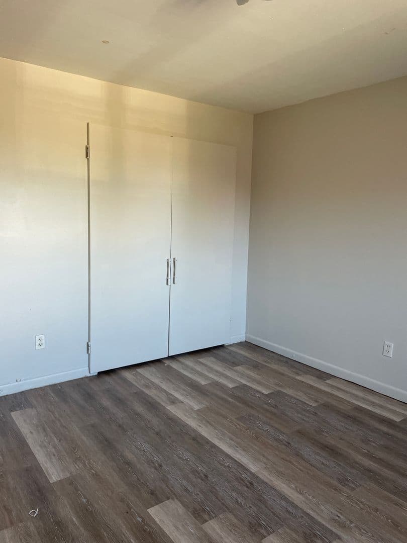 HARTFORD Apartment: 22 ELLIOTT STREET