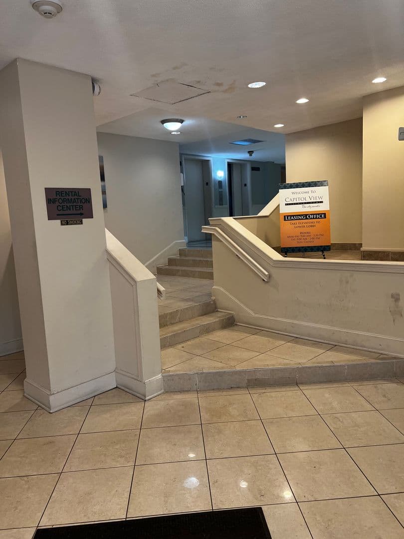 HARTFORD Apartment: 600 ASYLUM AVE