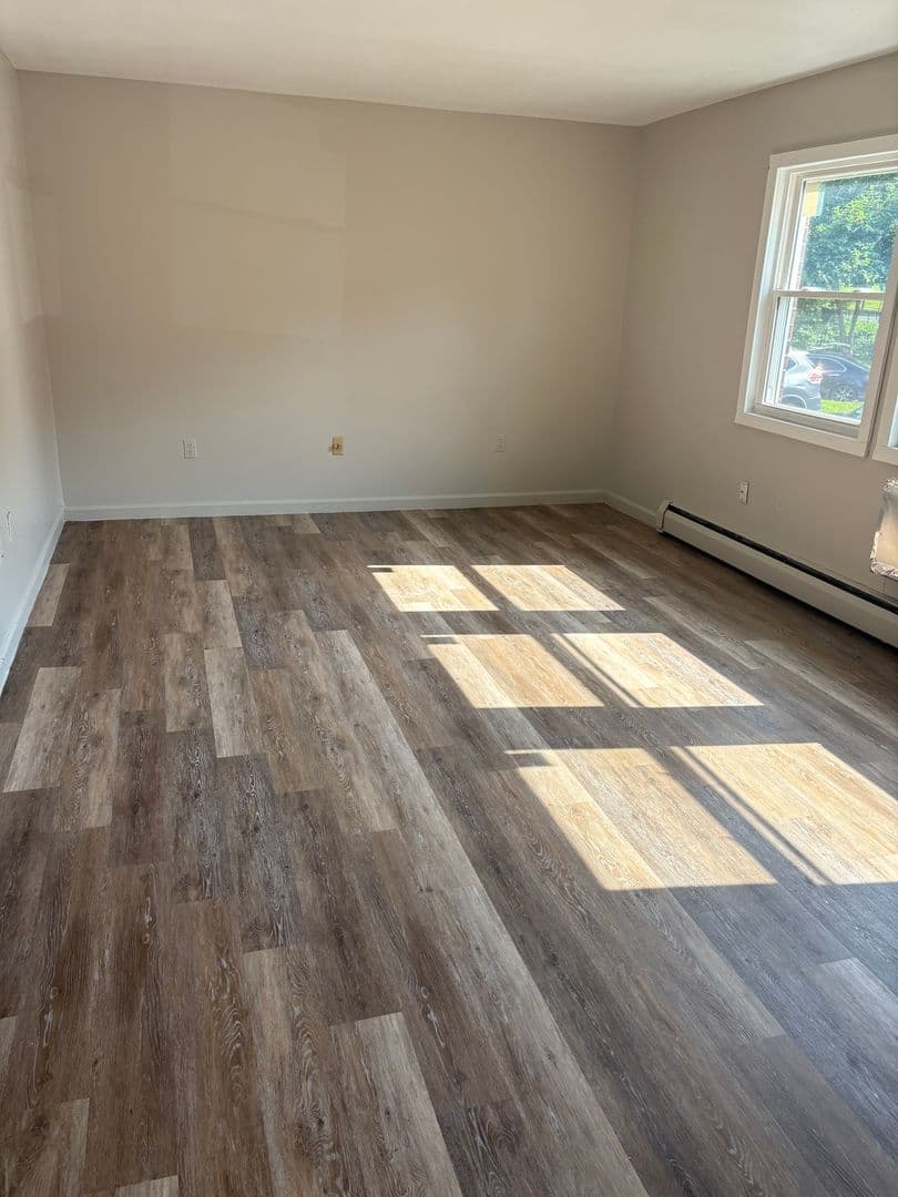 HARTFORD Apartment: 367 BROADVIEW TERRACE
