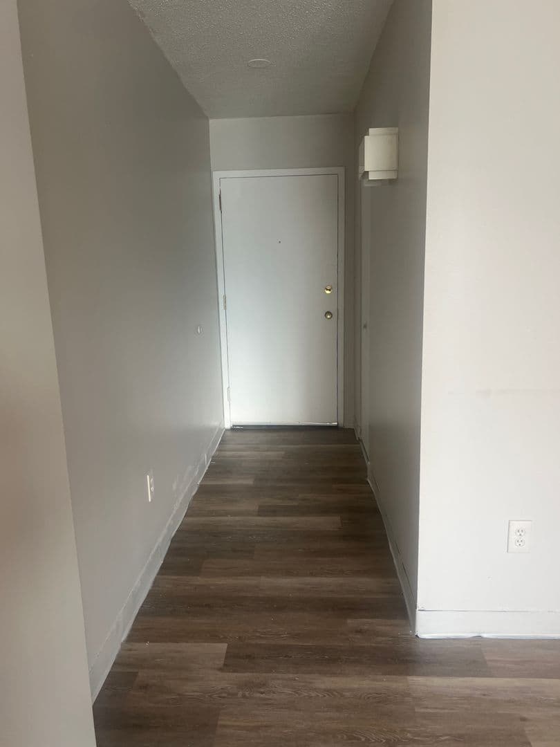 HARTFORD Apartment: 600 ASYLUM AVE