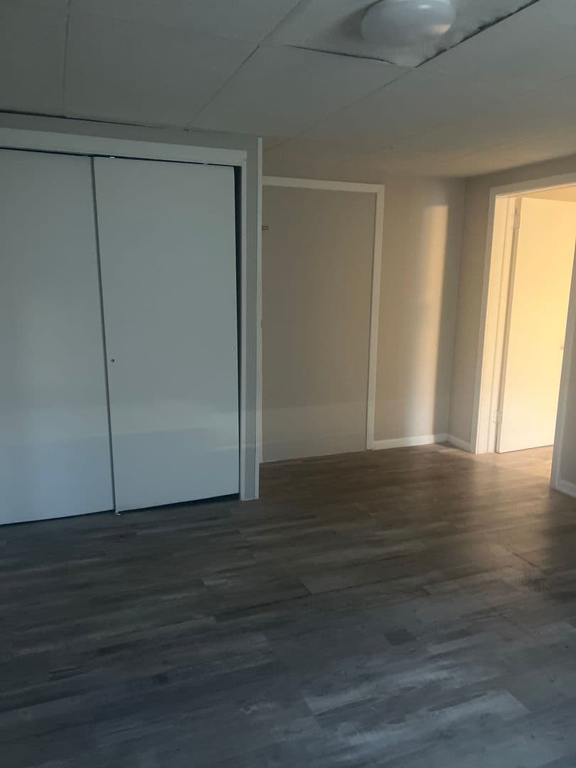 HARTFORD Apartment: 44 NEW BRITAIN AVENUE