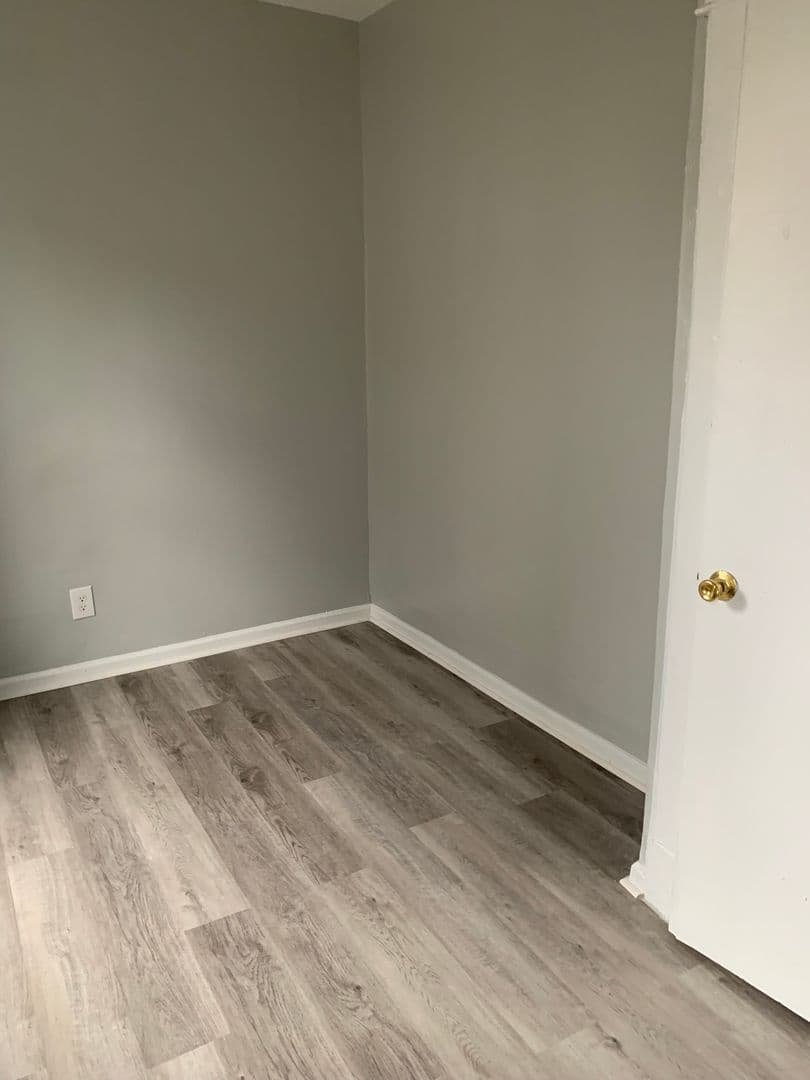 Yonkers Apartment: 41 Linden Street