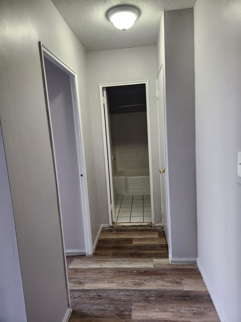HARTFORD Apartment: 600 ASYLUM AVE