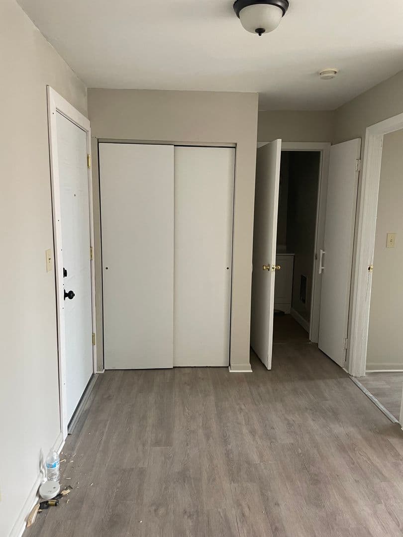 HARTFORD Apartment: 22 ELLIOTT STREET