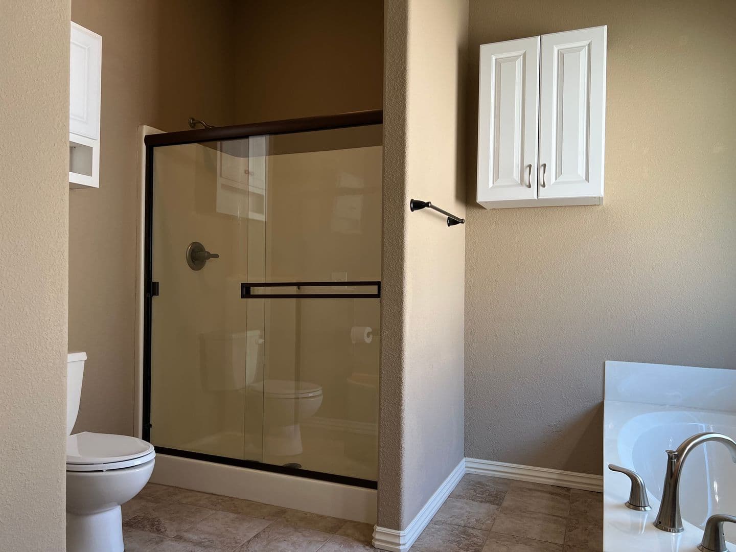 Nixa House: 614 N Galileo Dr