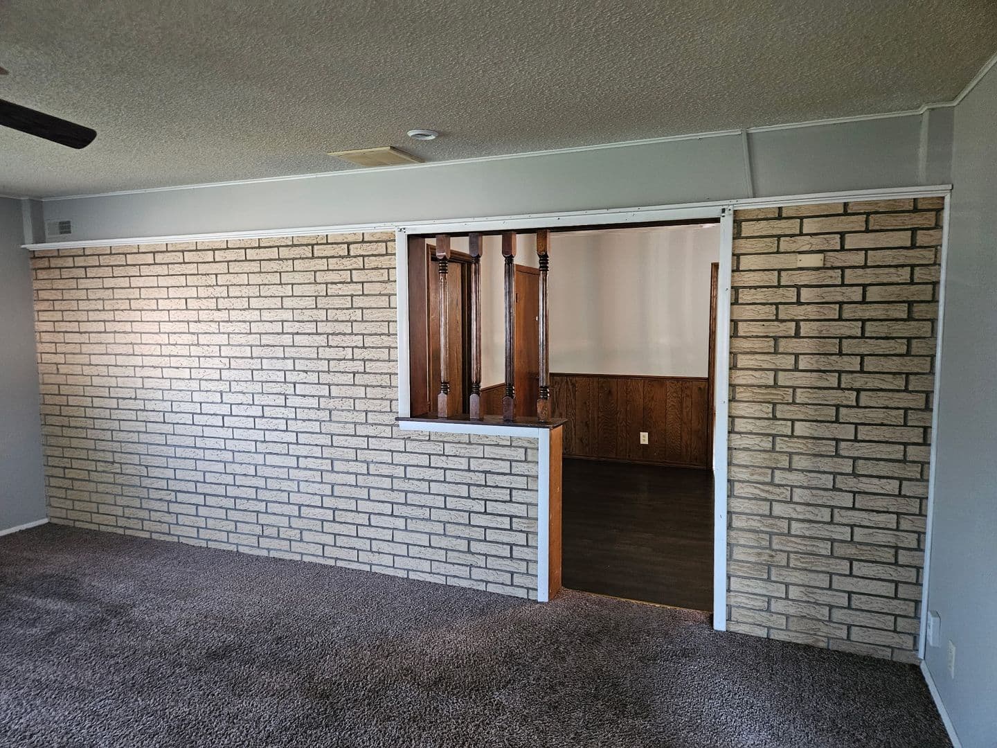 Springfield House: 3463 N. Fremont Ave