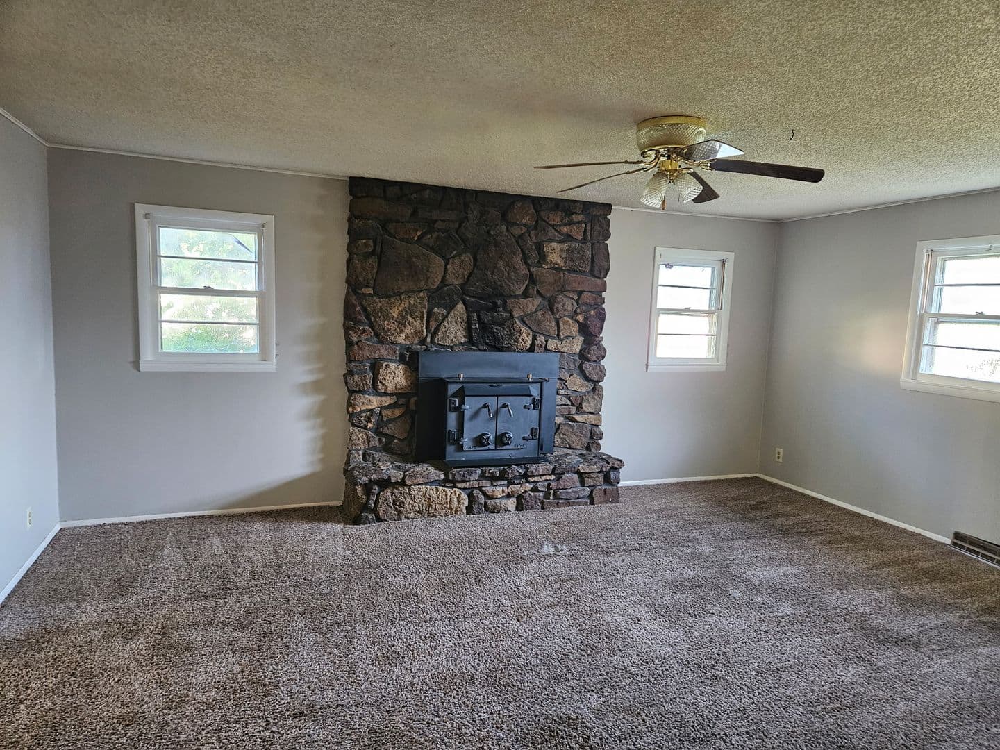 Springfield House: 3463 N. Fremont Ave