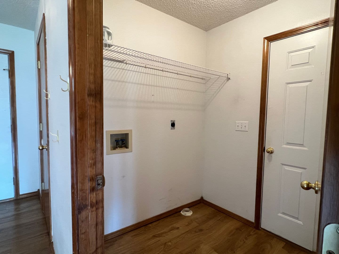 Nixa House: 708 S Redwood Ct