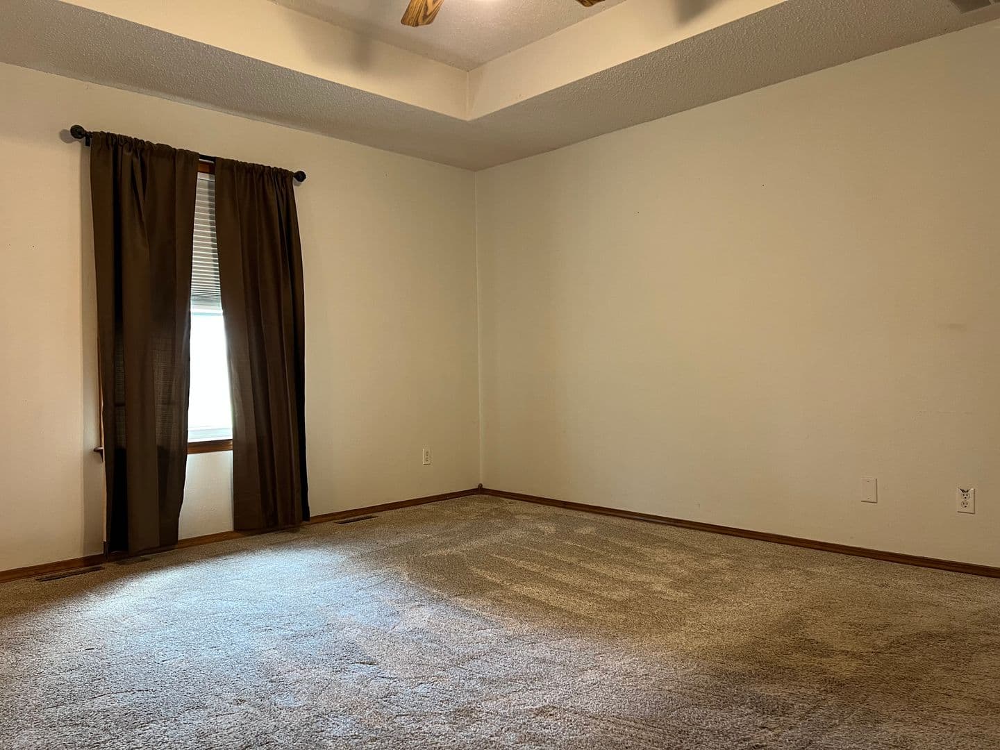 Nixa House: 708 S Redwood Ct