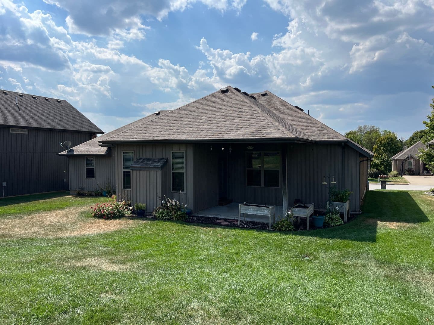Nixa House: 614 N Galileo Dr