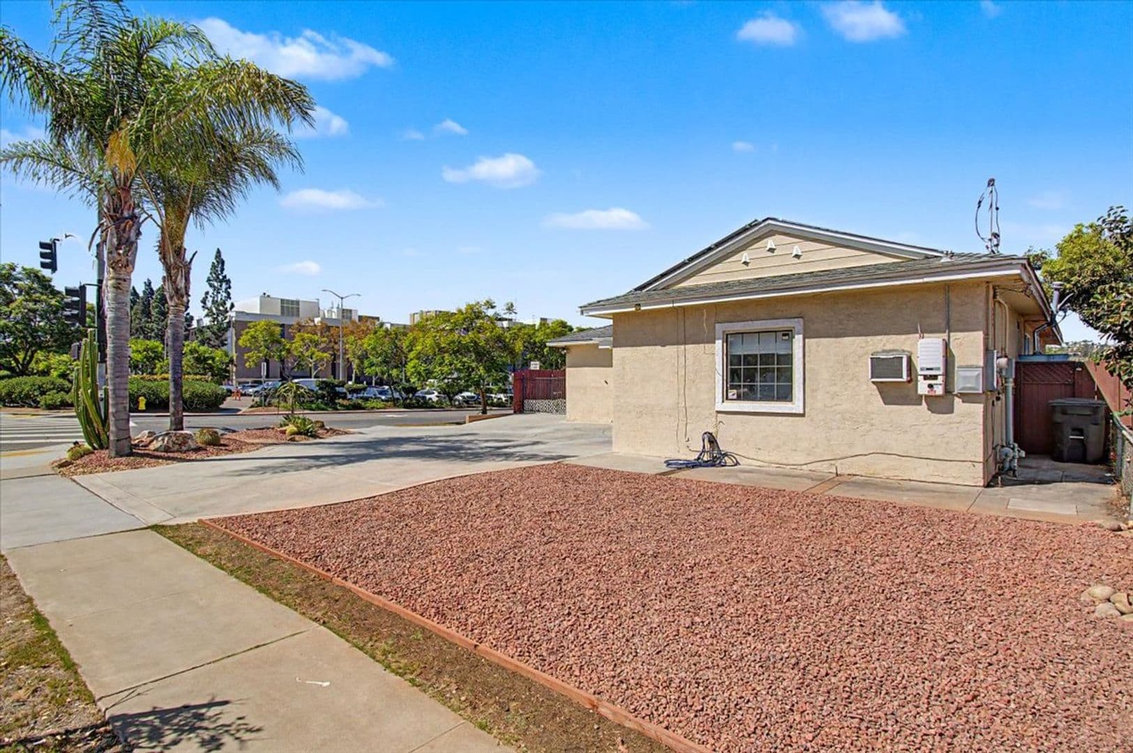 San Diego House: 6602 Crawford St.