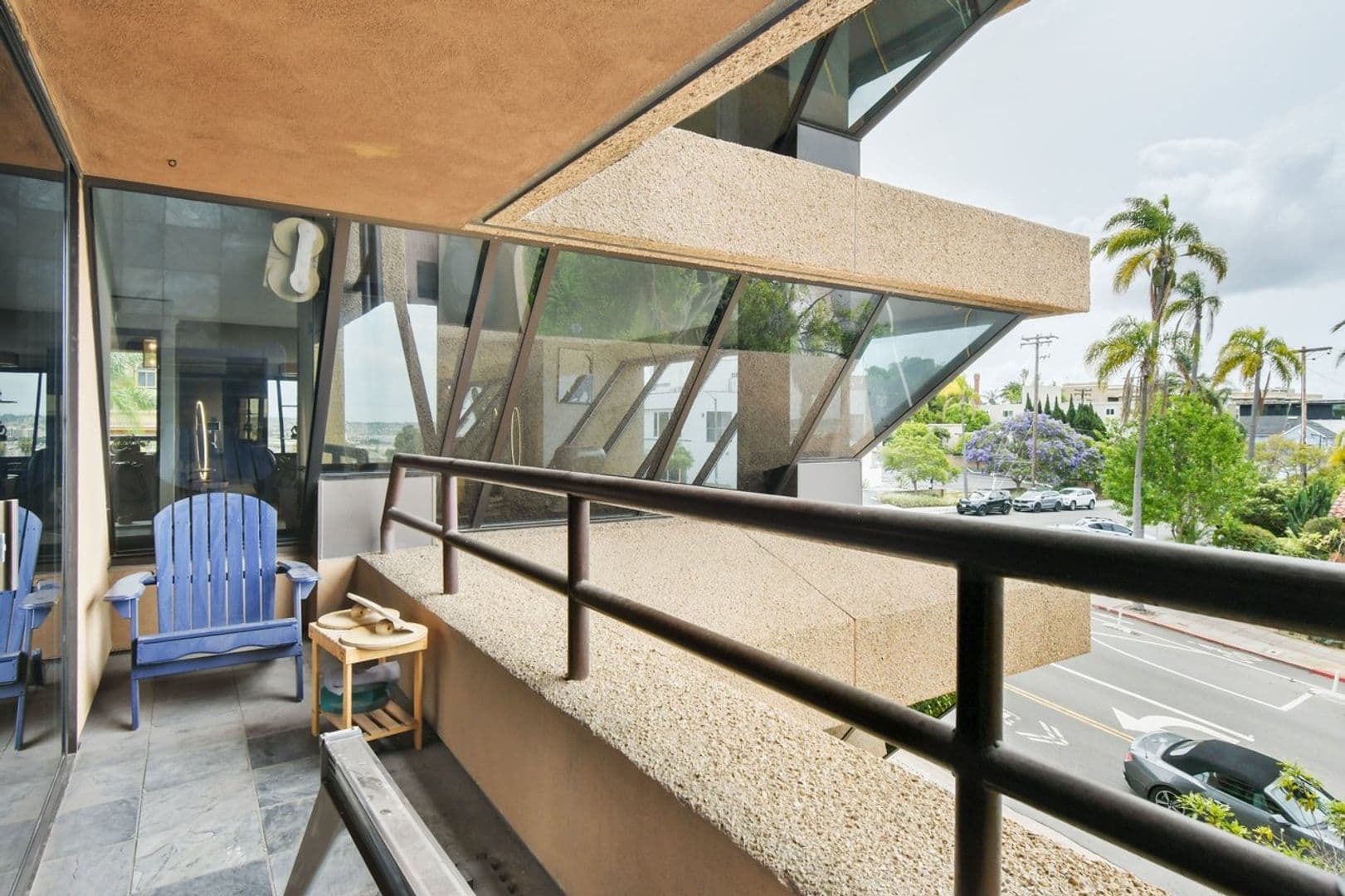 San Diego Condo: 230 W. Laurel St. 506
