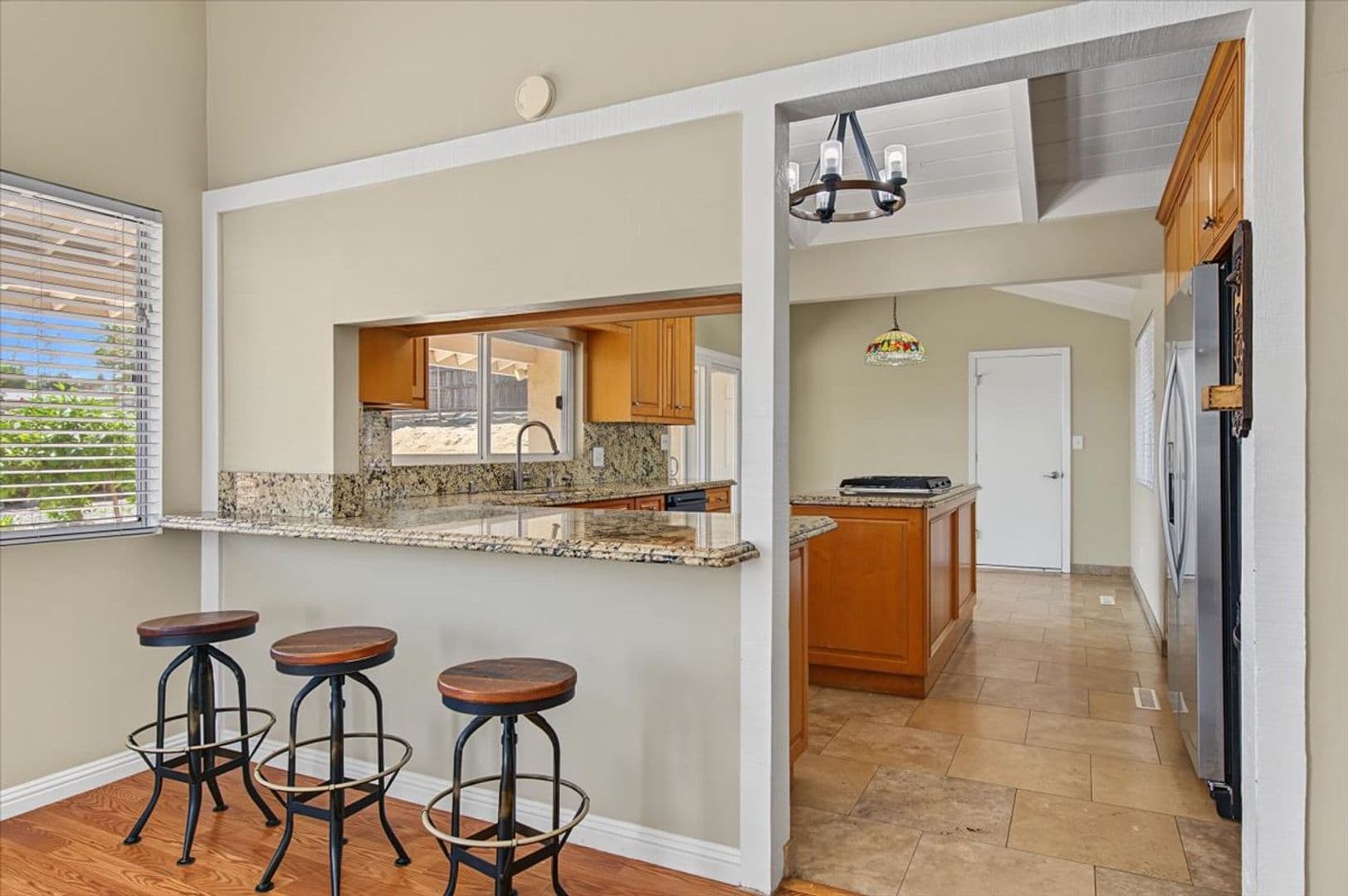 Escondido House: 1023 W. 2nd Avenue