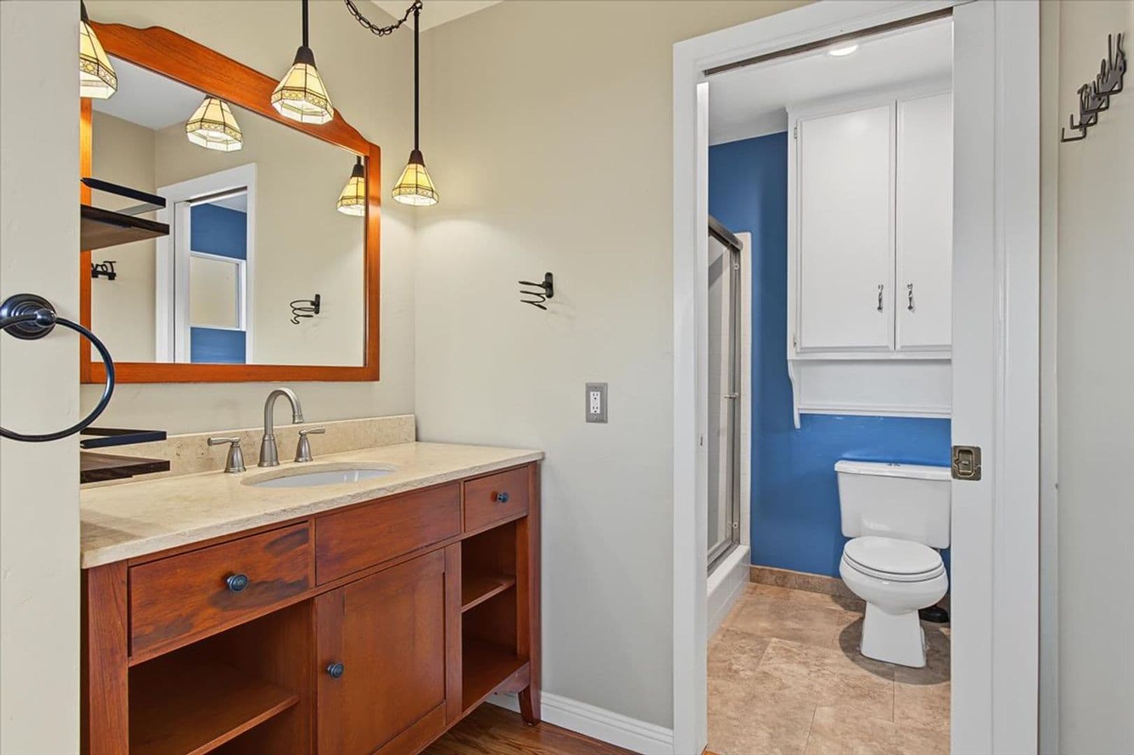 Escondido House: 1023 W. 2nd Avenue