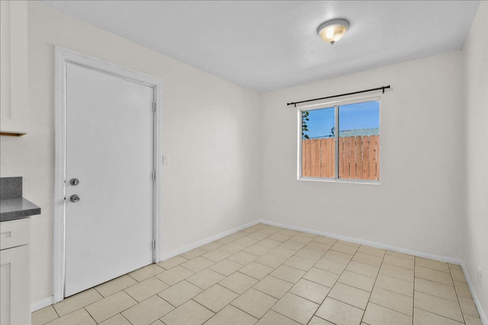 San Diego Apartment: 3875-77 Beta Street