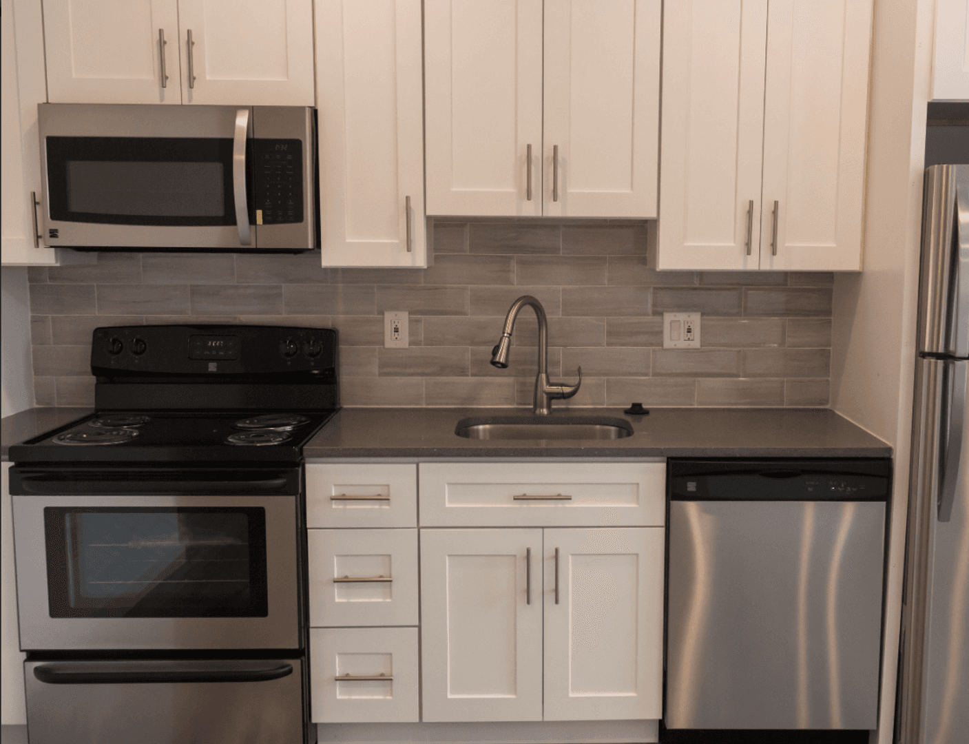 Philadelphia Apartment: 1629 W. Girard Ave
