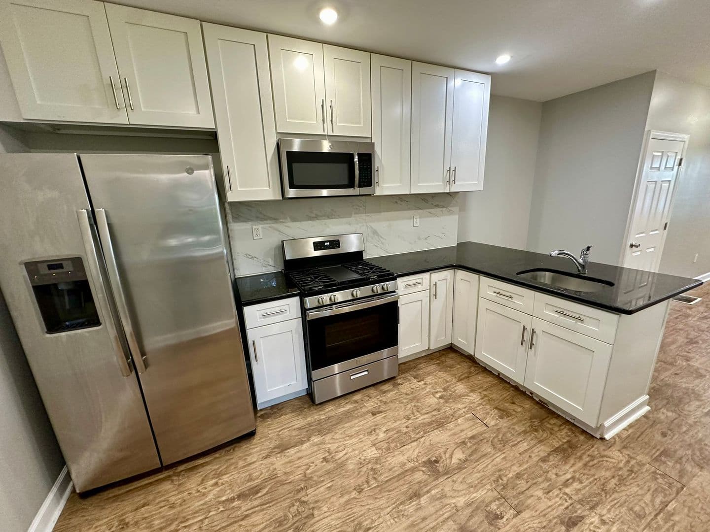Philadelphia House: 5510 Walton Ave