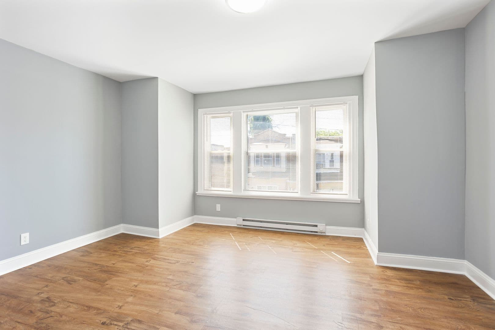 Philadelphia House: 5211 Litchfield St