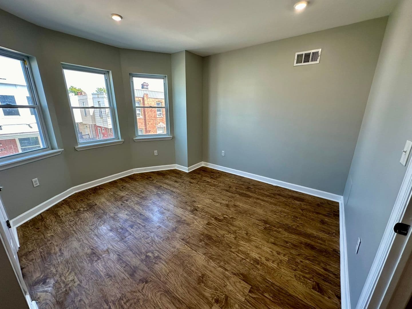 Philadelphia House: 5510 Walton Ave