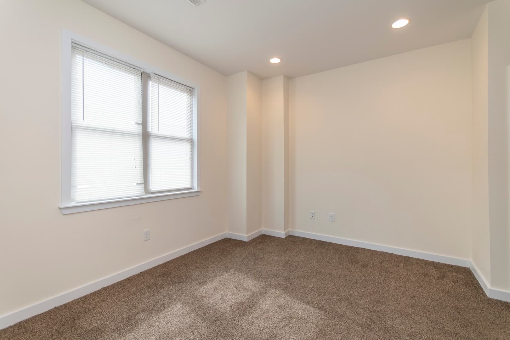 Philadelphia Apartment: 1612 N. Sydenham Street