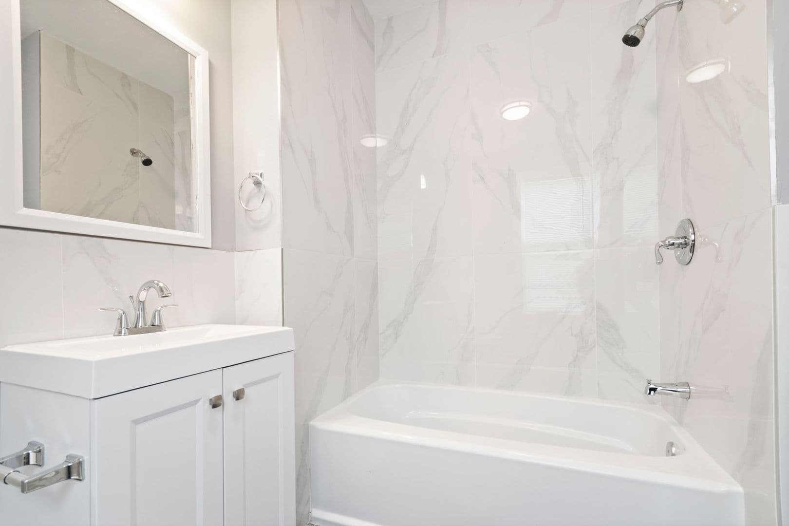 Philadelphia Apartment: 5428 Angora Terrace