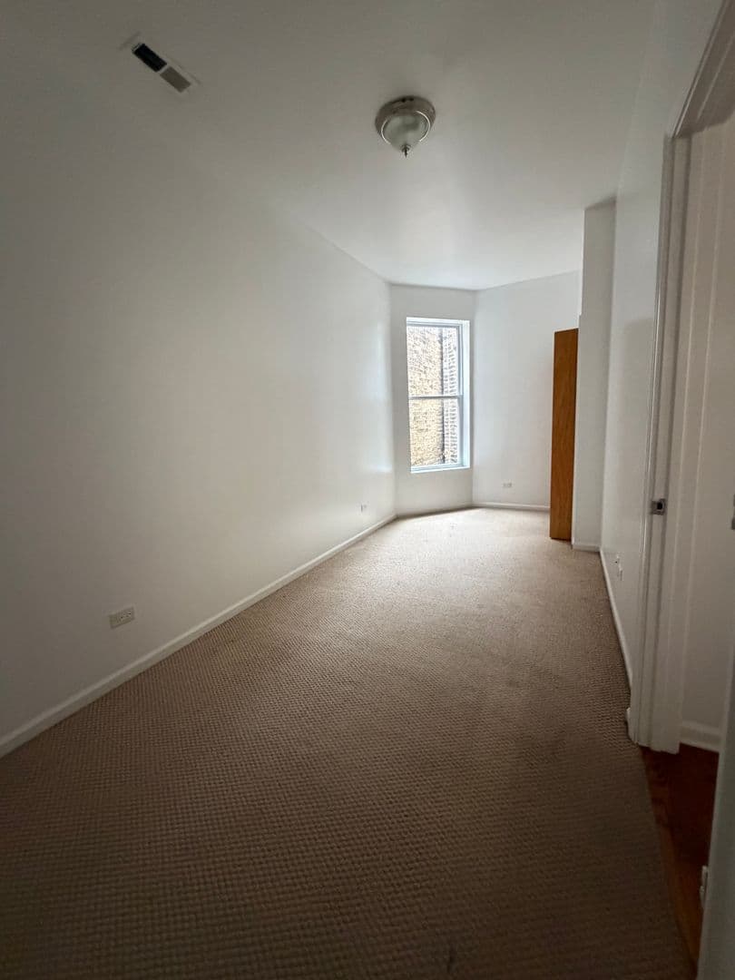Chicago Apartment: 1468 W Erie
