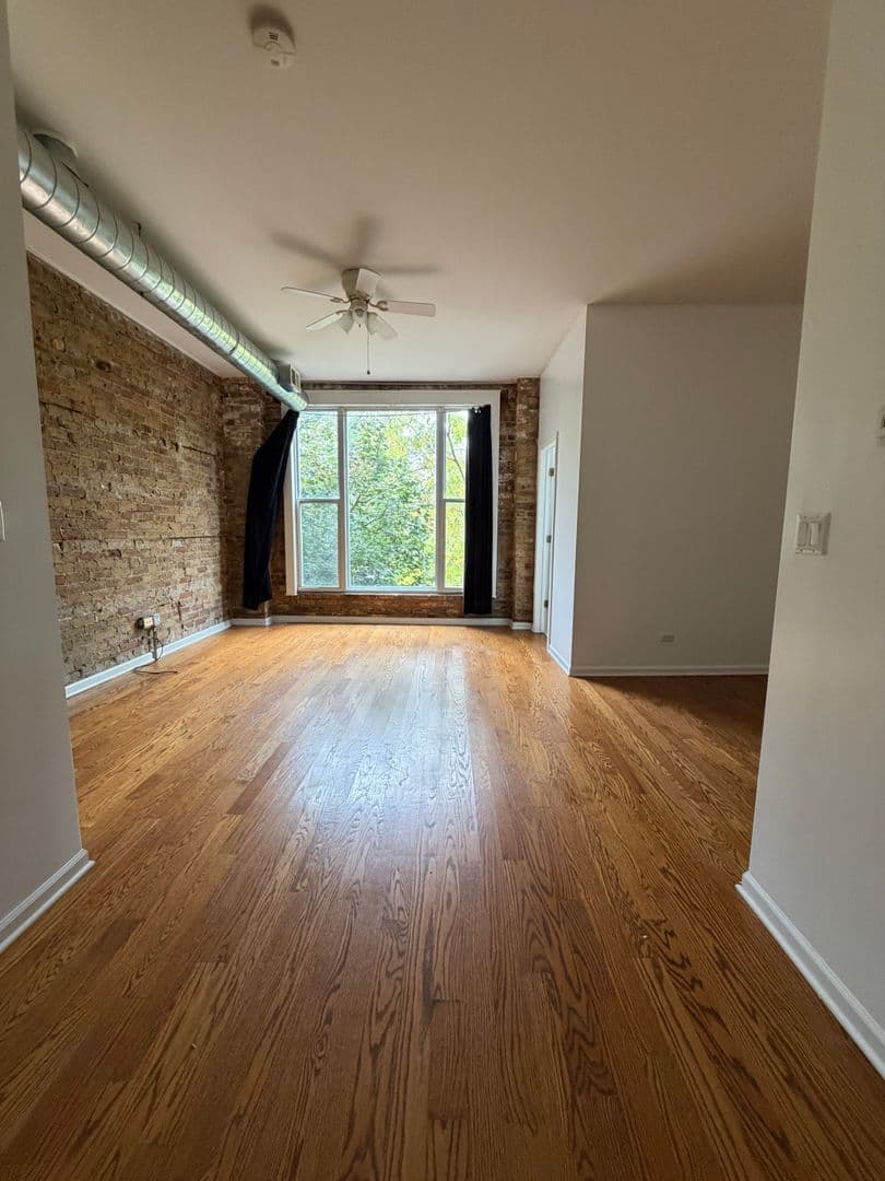 Chicago Apartment: 1468 W Erie