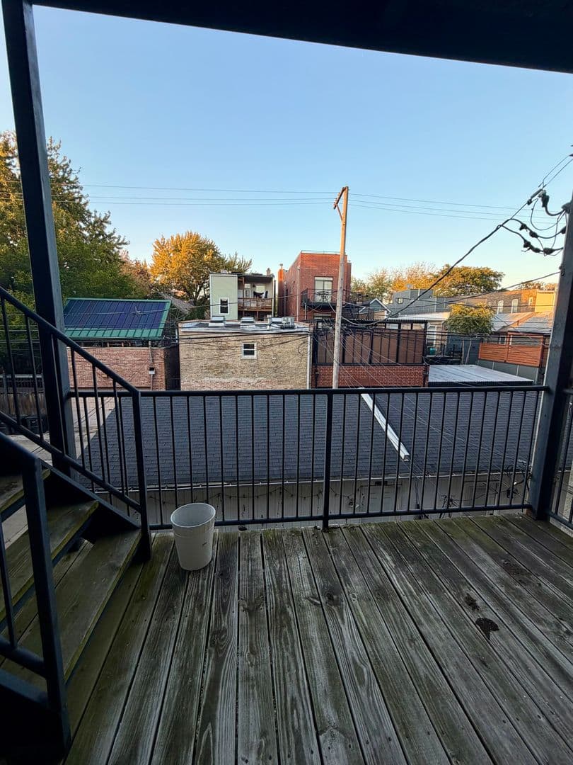 Chicago Apartment: 1468 W Erie
