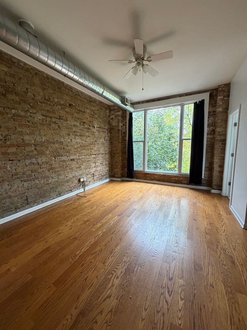 Chicago Apartment: 1468 W Erie