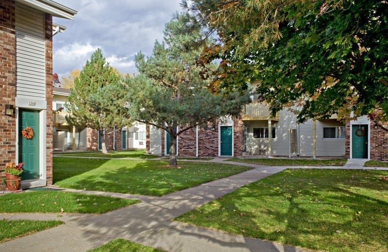 Stevens Point Apartment: 1266 Northpoint Dr