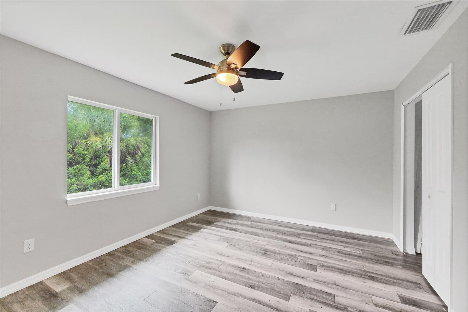 Port Charlotte House: 13298 Blytheville Ave.