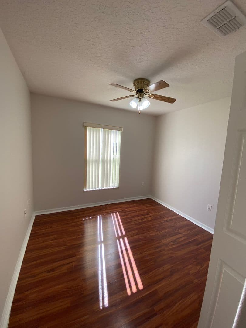 Davenport House: 434 Cassia Dr.