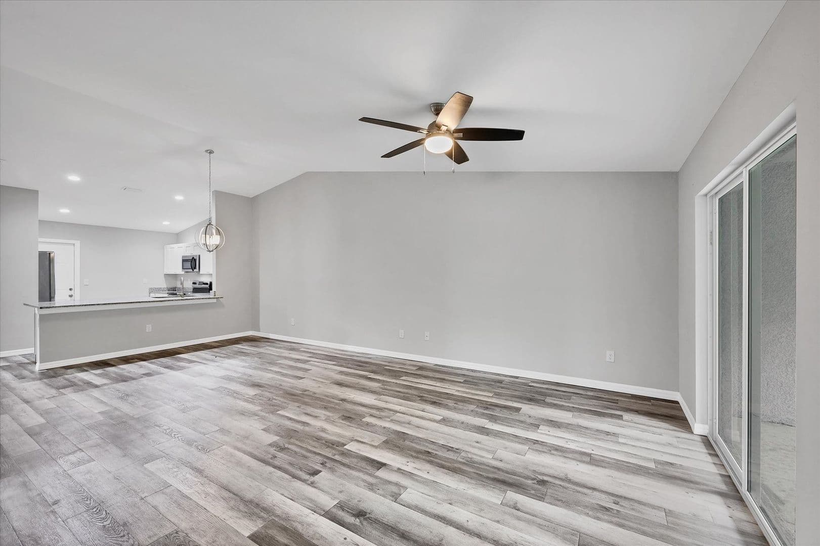 Port Charlotte House: 13298 Blytheville Ave.