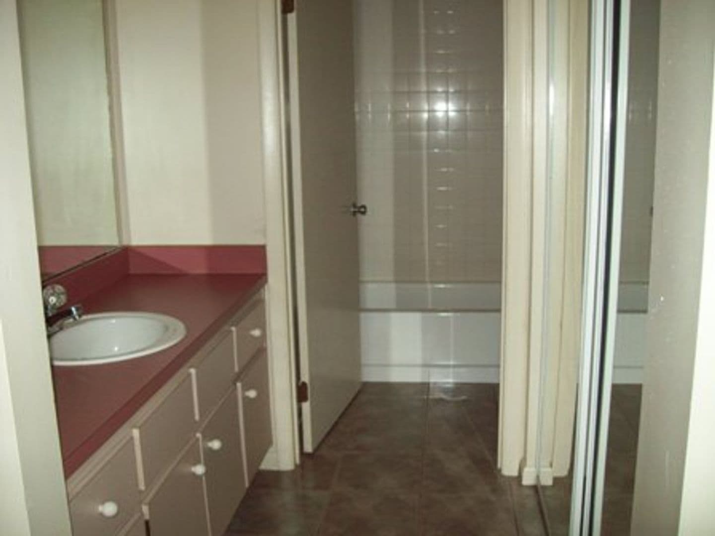 Ocala Apartment: 670/680 SE 28th Place