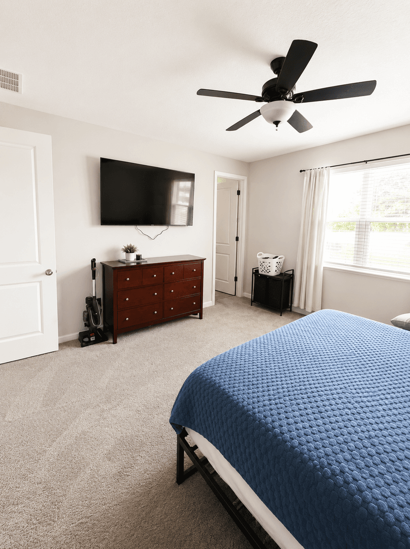 Davenport House: 576 Buchannan Dr.