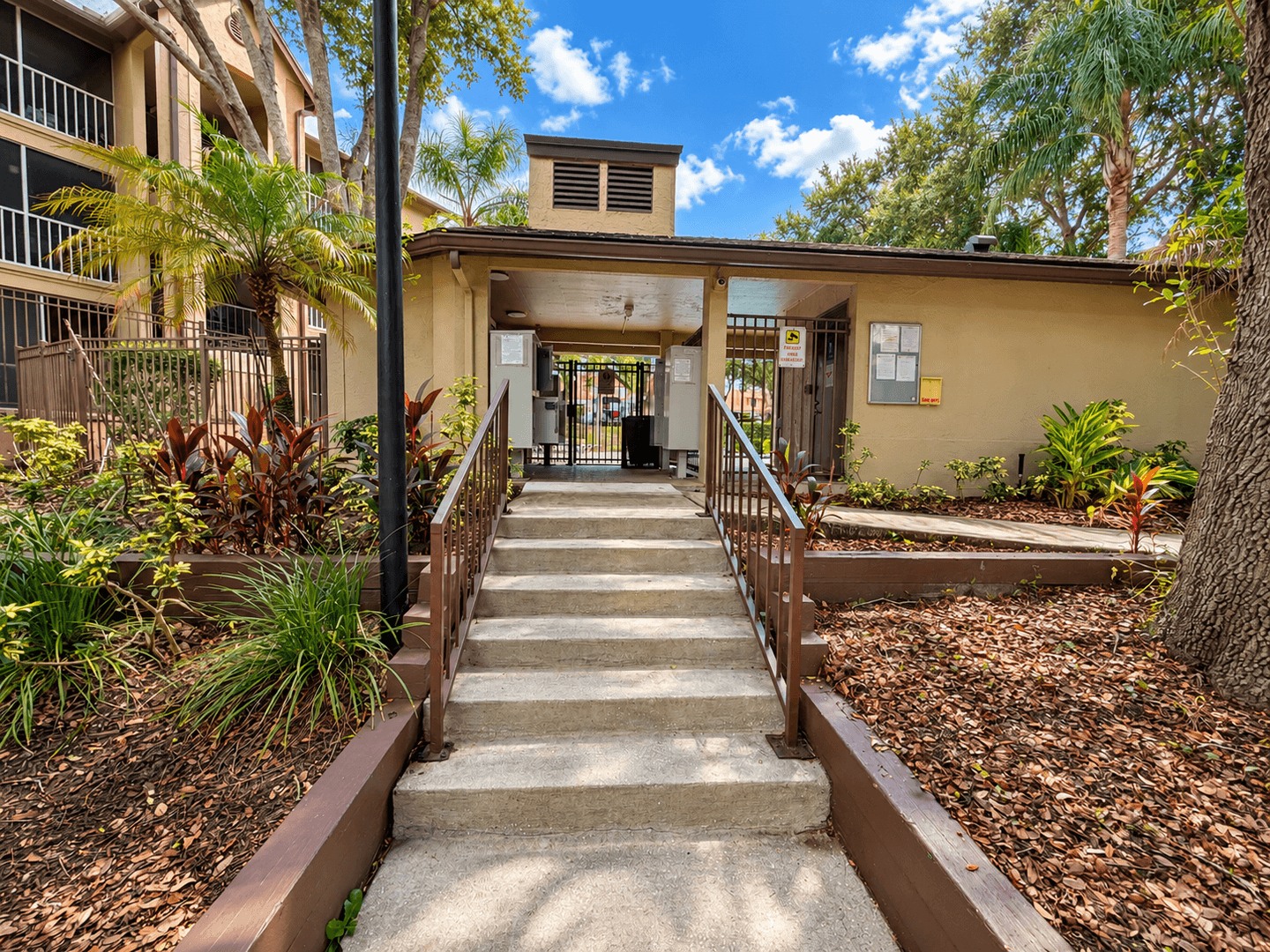 Altamonte Springs Condo: 974 Leeward Place Unit 101