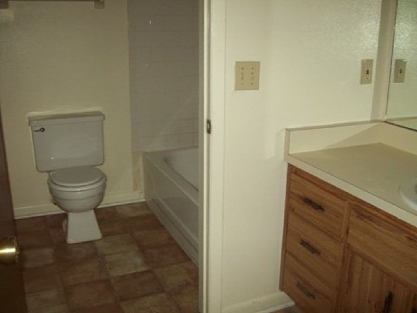 Ocala Apartment: 2909 SE 7th Avenue