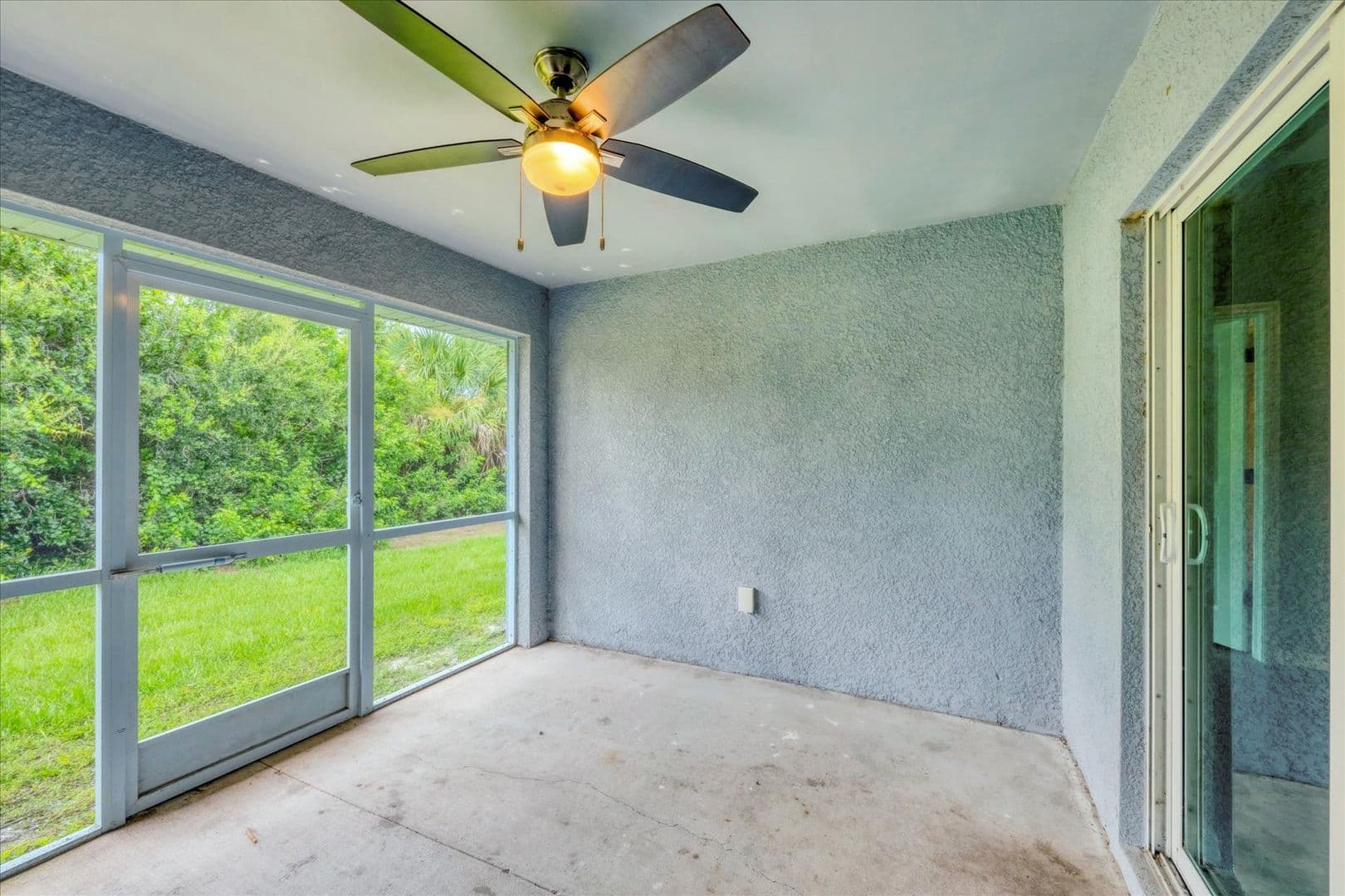 Port Charlotte House: 13298 Blytheville Ave.
