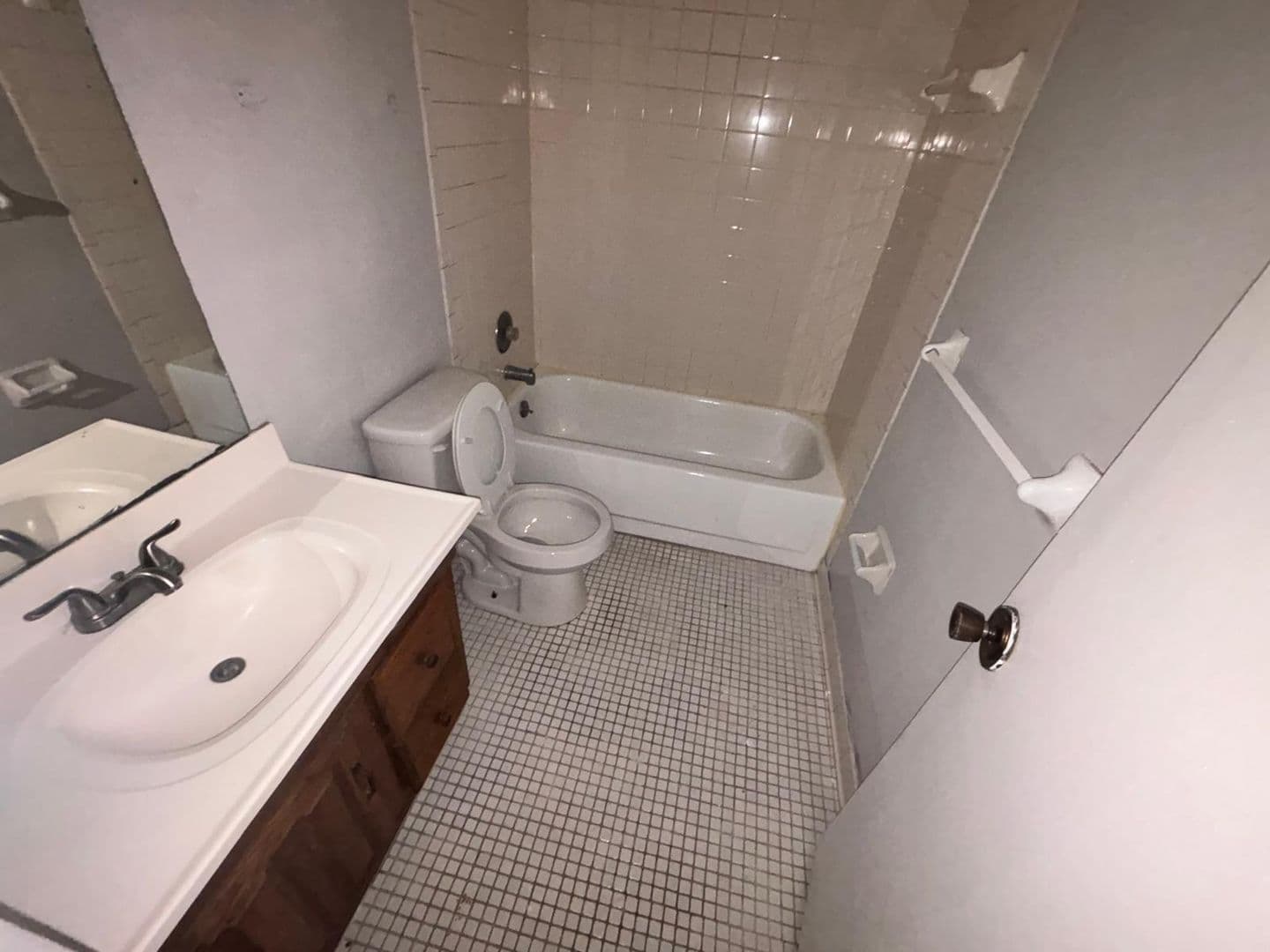 Orlando House: 3244 S Semoran Blvd