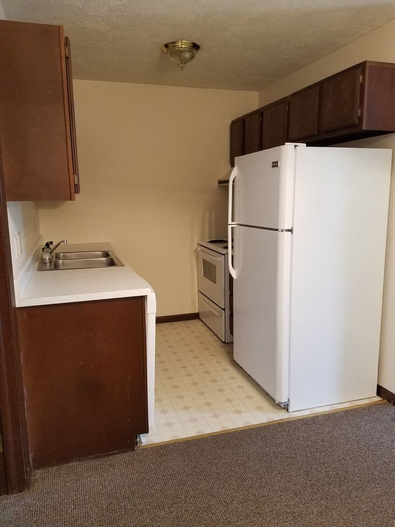 Erie Apartment: 4153 West Ridge Road Woodside Apartments